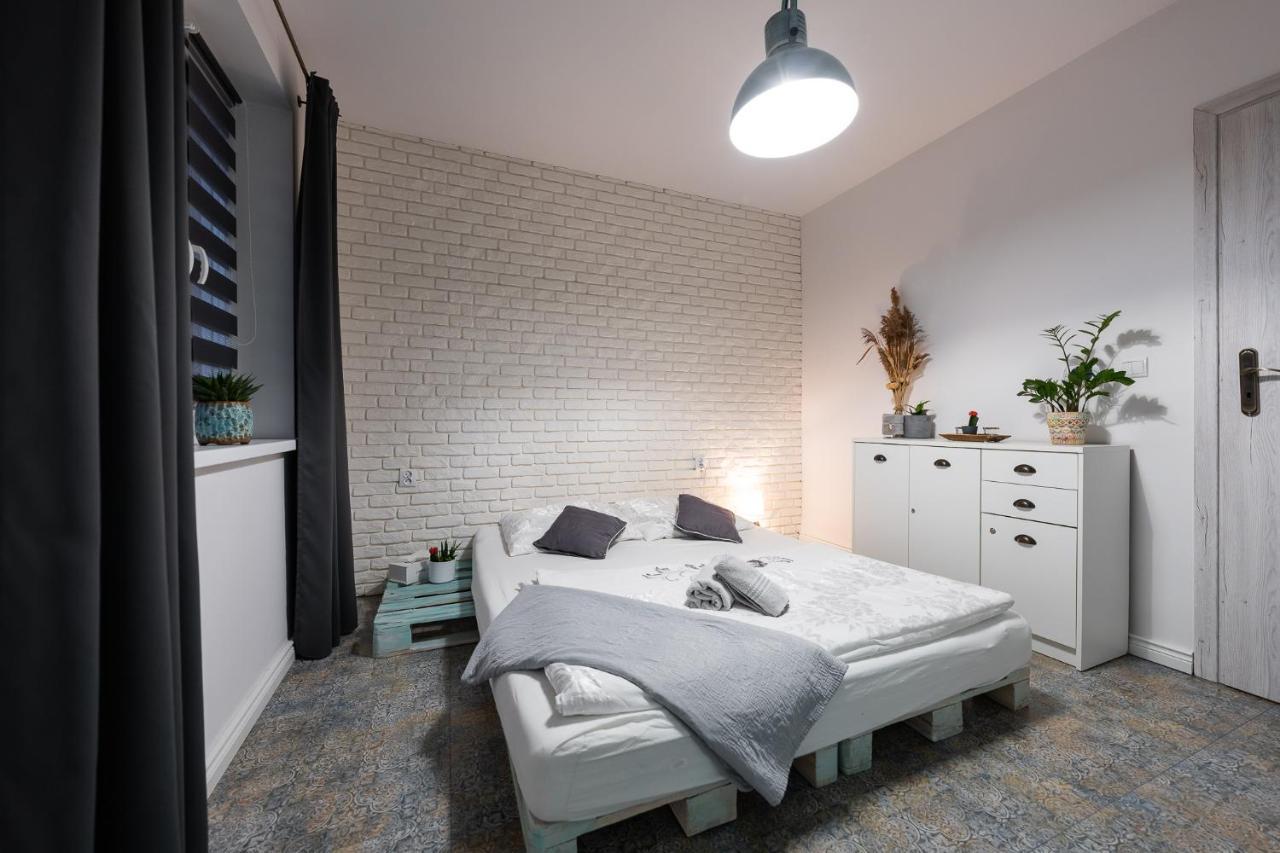 Apartament Poludniowy Ruda Slaska Exteriör bild